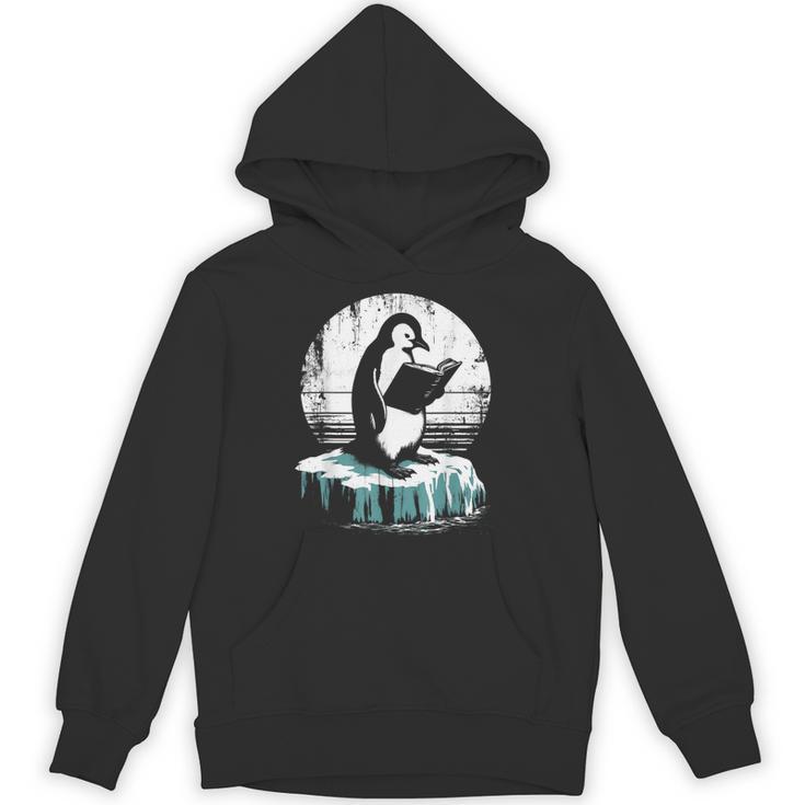 Penguin Reading A Book Vintage Graphic Bookworm Lover Unisex Hoodie