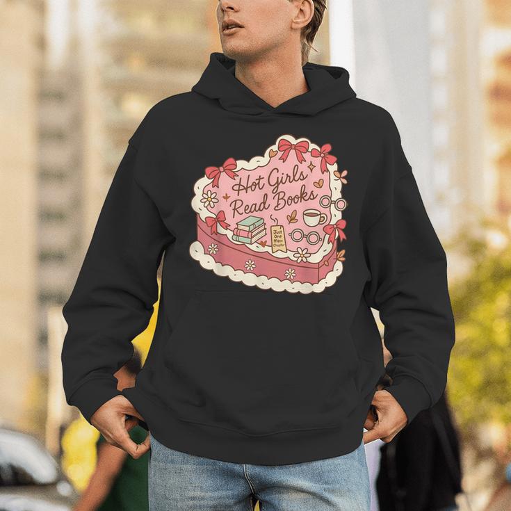 Book Lover Hot Girls Read Books Tee Unisex Hoodie