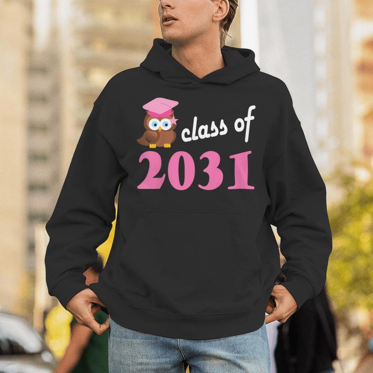Kids Class Of 2031 Back To School Graduation T-Shirt Unisex Hoodie