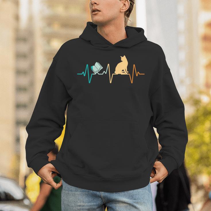 Reading Cat Heartbeat Book & Cat Lover Unisex Hoodie