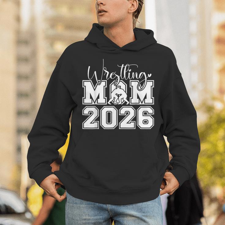 Senior 2026 Wrestling Mom Proud Senior 2026 Mom Graduation Unisex Hoodie