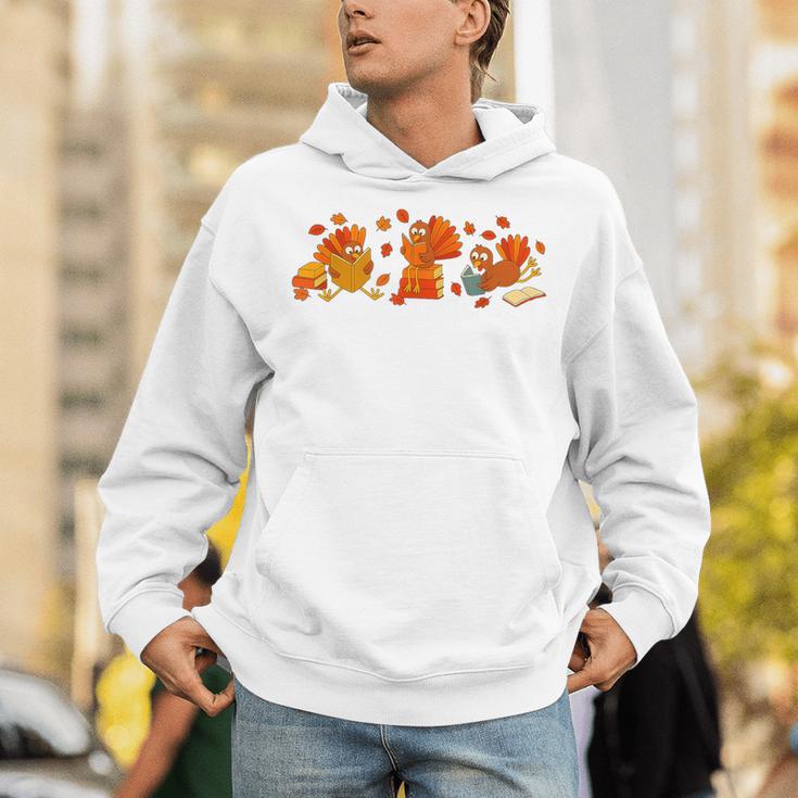 Cute Turkey Reading Book Librarian Bookworm Thanksgiving Men Unisex Hoodie