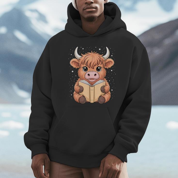 Cute Highland Cow Reading Book Unisex Hoodie
