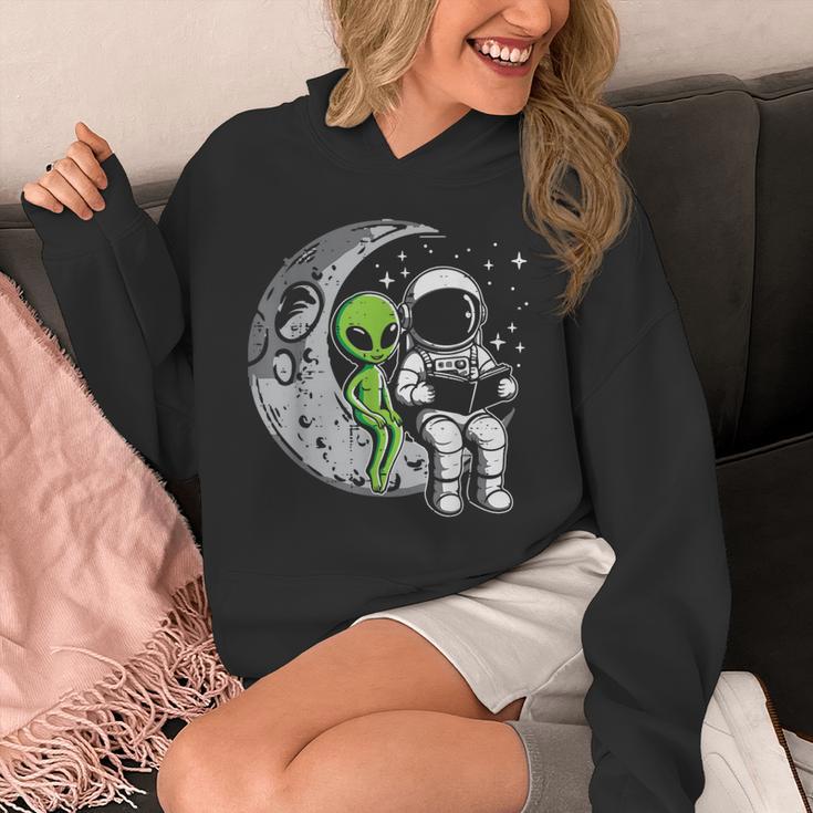 Astronaut Reading Book To Alien Moon Space Women Kids Men Unisex Hoodie Astronaut Reading Book To Alien Moon Space Women Kids Men Unisex Hoodie