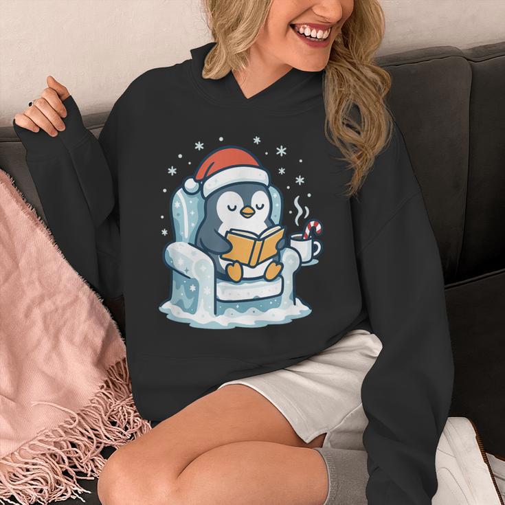 Cute Christmas Penguin Reading Book Cozy Winter Holiday Art Unisex Hoodie