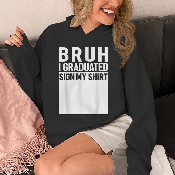 Funny College School Graduation 2025 I Graduated Sign My Unisex Hoodie