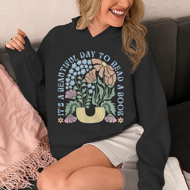 It's A Beautiful Day To Read A Book Librarian Book Lover Unisex Hoodie