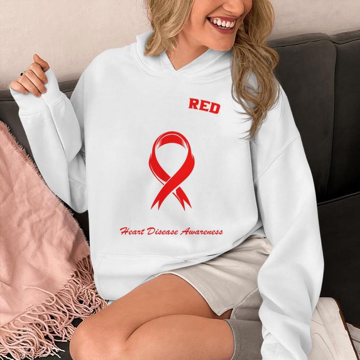 I Wear Red In Memory Of My Mom Heart Disease Awareness Month Unisex Hoodie I Wear Red In Memory Of My Mom Heart Disease Awareness Month Unisex Hoodie