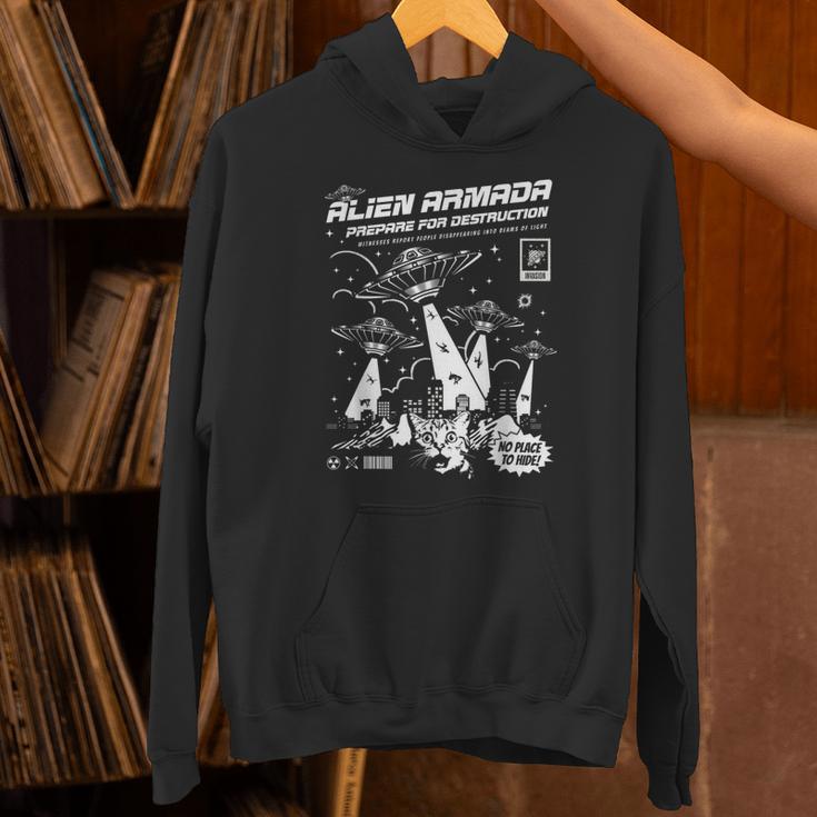 Alien Abduction UFO Lovers Comic Book Style Shirt Unisex Hoodie