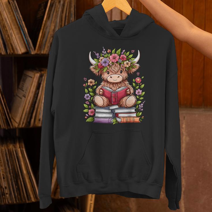 Cute Baby Highland Cow With Reading Book Bookworm Unisex Hoodie Cute Baby Highland Cow With Reading Book Bookworm Unisex Hoodie