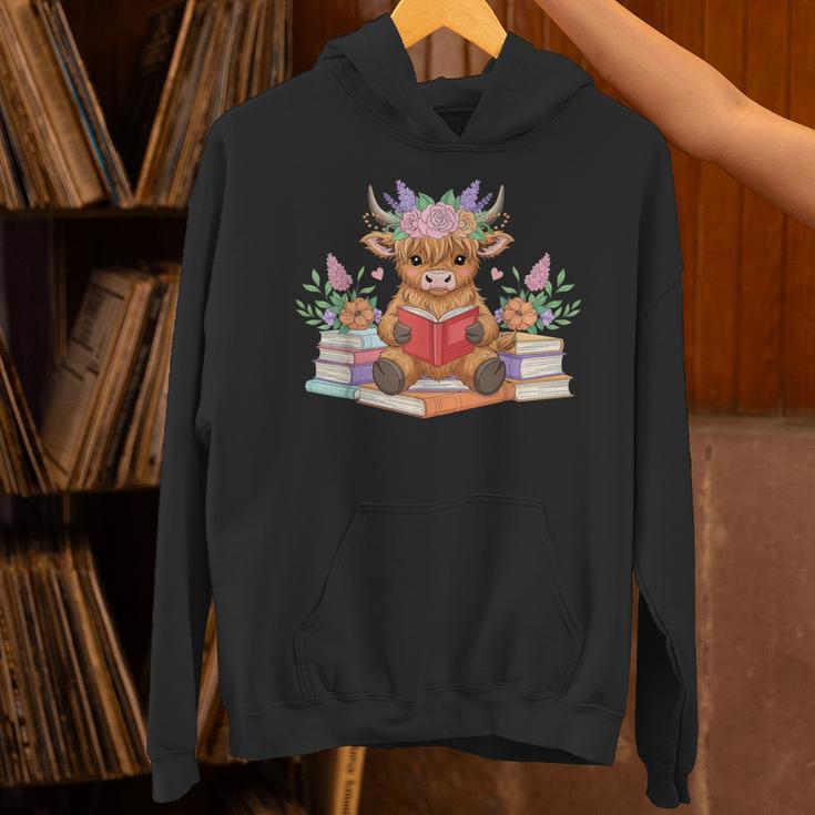 Cute Baby Highland Cow Reading Book Lover Toddler Unisex Hoodie Cute Baby Highland Cow Reading Book Lover Toddler Unisex Hoodie