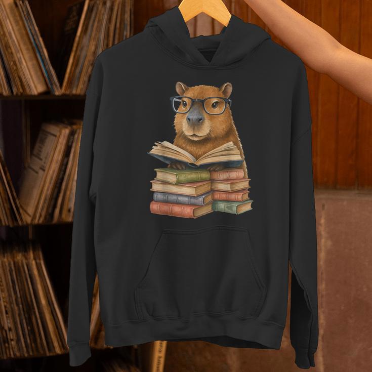 Cute Capybara Reading Books Animal Capybara Bookworms Unisex Hoodie