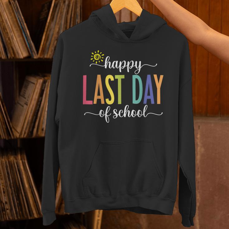 Happy Last Day Of School Women Teachers School Graduation Unisex Hoodie