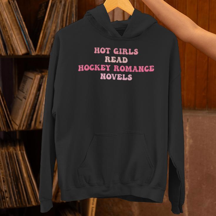 Hot Girls Read Hockey Romance Novels Book Lovers Unisex Hoodie