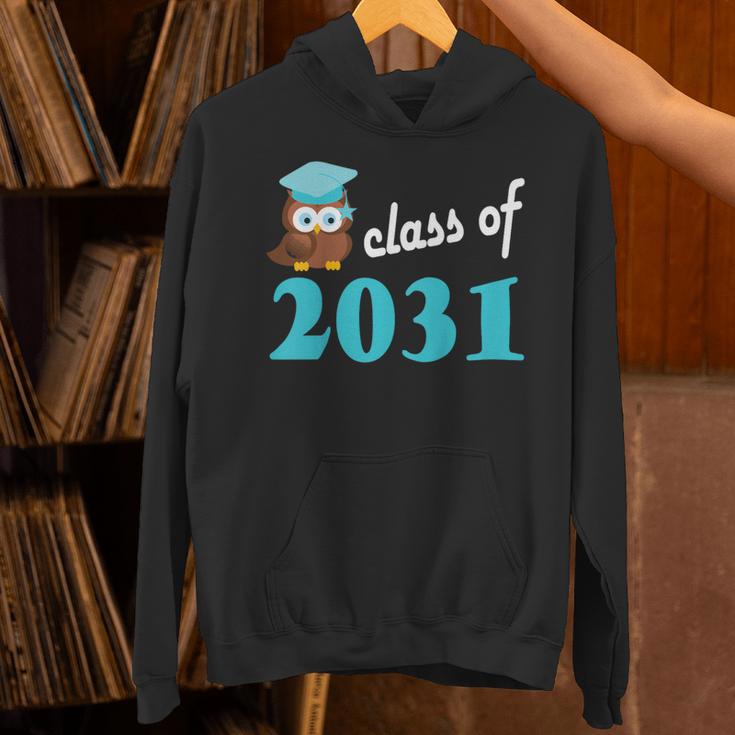 Kids Class Of 2031 Graduation Year T-Shirt Back To School Unisex Hoodie
