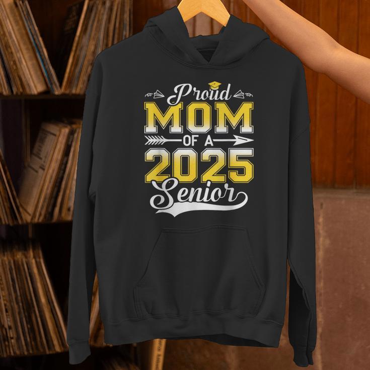 Proud Mom Of a 2025 Senior Graduate Graduation Unisex Hoodie