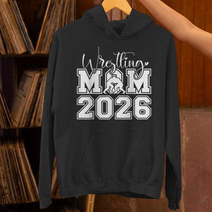 Senior 2026 Wrestling Mom Proud Senior 2026 Mom Graduation Unisex Hoodie