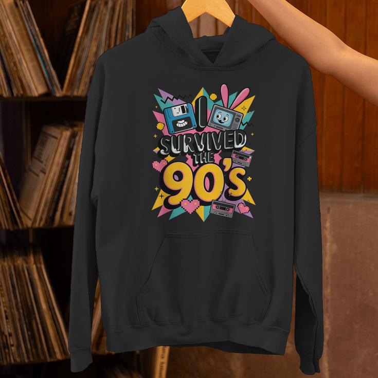 I Survived The 90s – Cute Retro Cartoon Nostalgia Unisex Hoodie