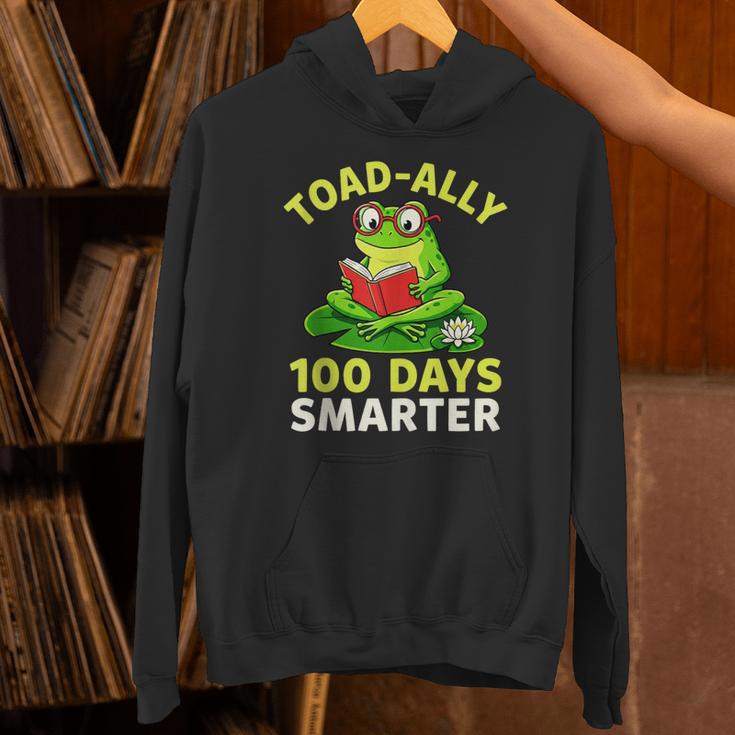 Toad-Ally 100 Days Smarter Frog Reading Book 100 School Day Unisex Hoodie