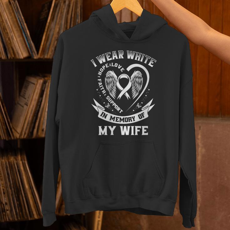 I Wear In Memory Of Wife Lung Cancer Awareness Graphic Unisex Hoodie I Wear In Memory Of Wife Lung Cancer Awareness Graphic Unisex Hoodie