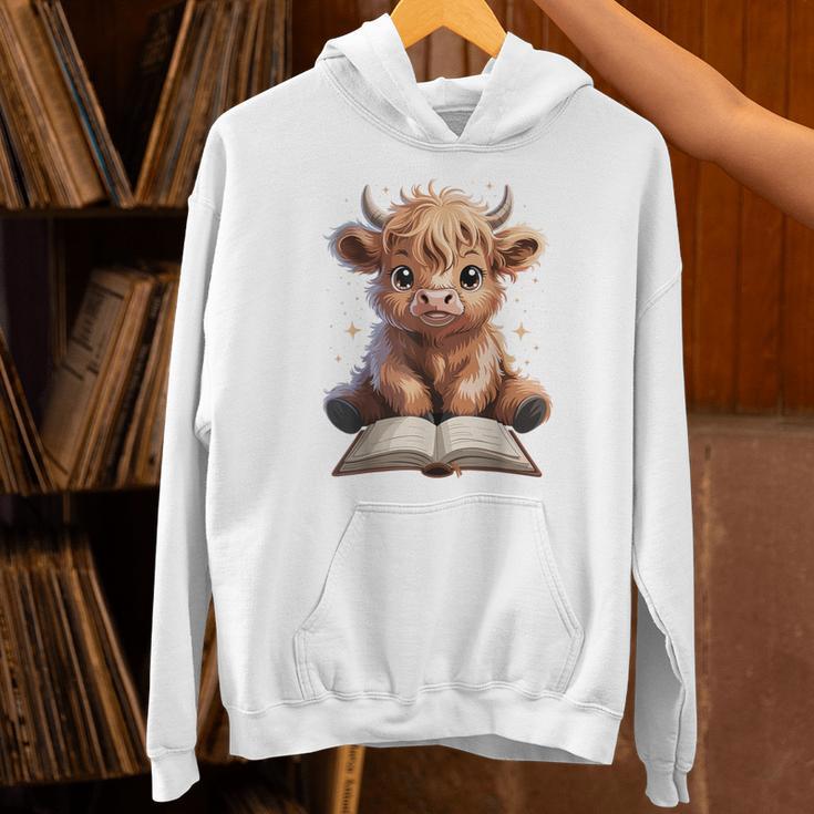Highland Cow Reading Book Bookworm Unisex Hoodie
