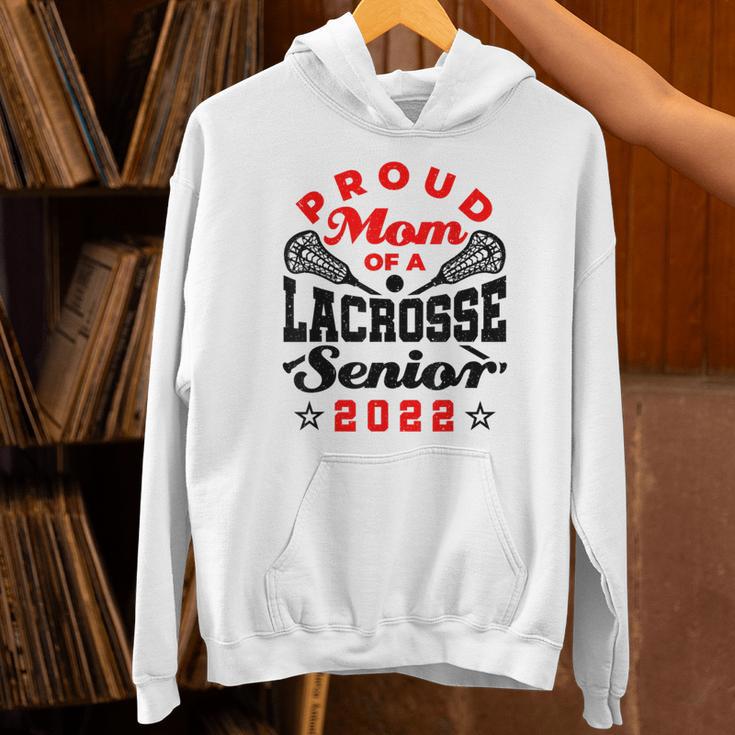 Proud Mom Of a Lacrosse Senior 2022 Graduation Unisex Hoodie