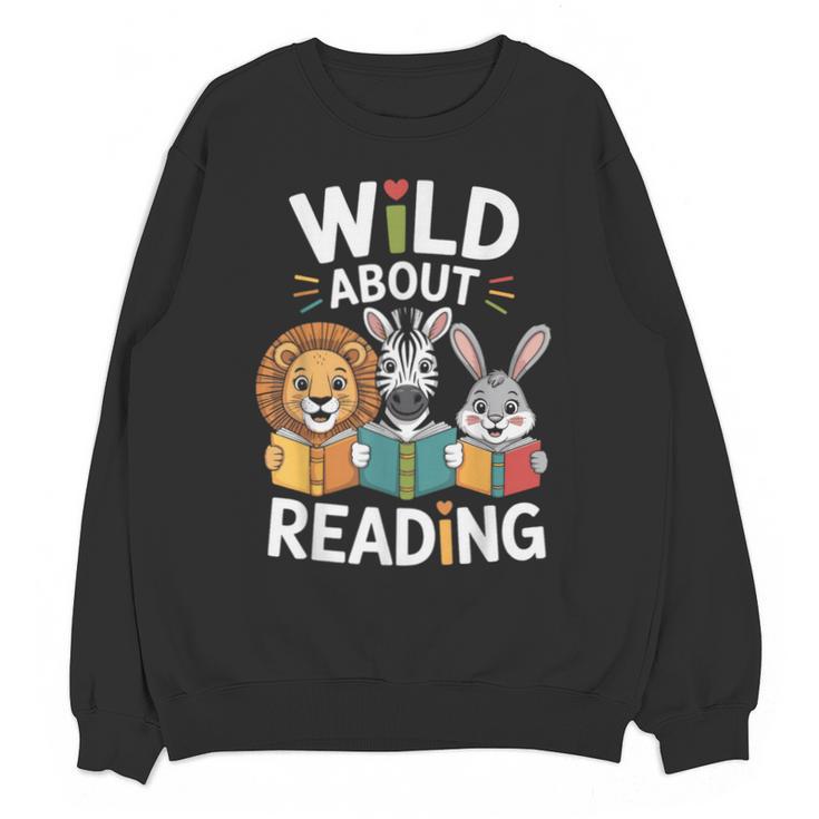 Cute Wildlife Zoo Animals For Book Reader Bookworms Unisex Sweatshirt