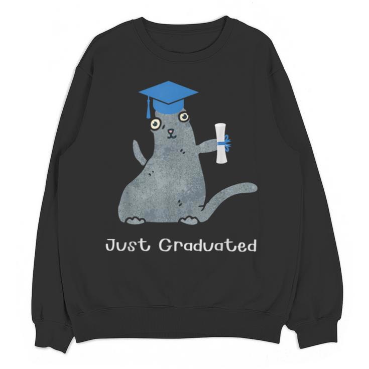Just Graduated Cat With Graduation Cap And Diploma For Men Women Girls Kids Unisex Sweatshirt