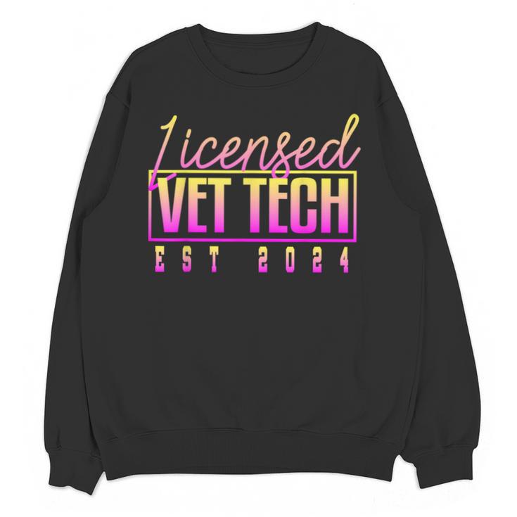 Licensed Vet Tech Veterinary Technician Graduation 2024 Unisex Sweatshirt