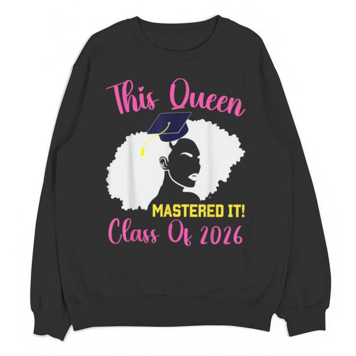 This Queen Mastered It Masters Graduation Class Of 2026 Unisex Sweatshirt