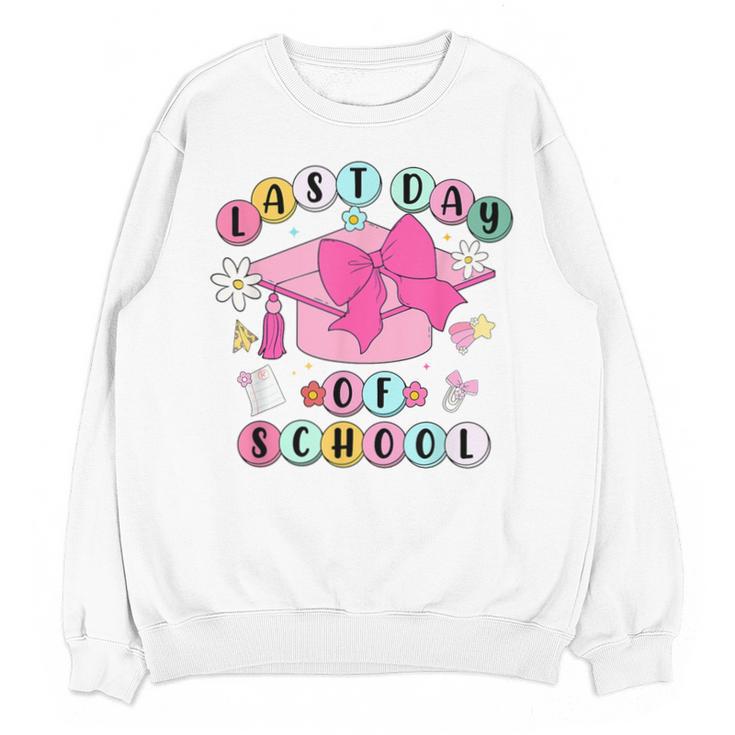 Happy Last Day Of School Coquette Bow Graduation Girls Kids Unisex Sweatshirt