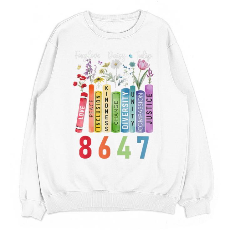 Subtle Floral Foxglove Daisy Tulip Book Lover Unisex Sweatshirt