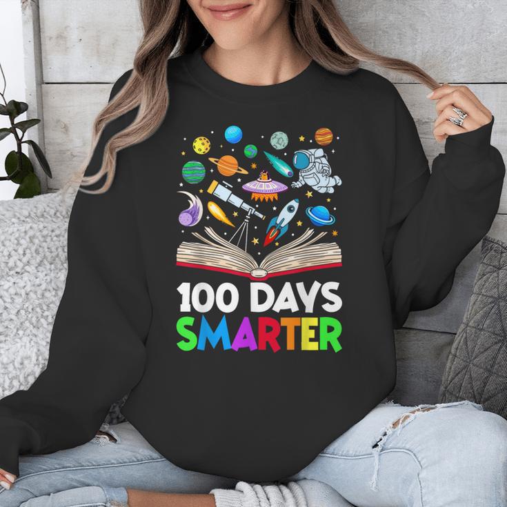 100th Day Of School Astronaut Books Space 100 Days Smarter Unisex Sweatshirt