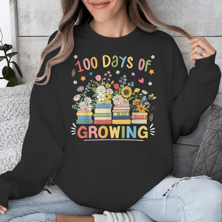100th Day Of School Teacher Floral Books 100 Days Of Growing Unisex Sweatshirt