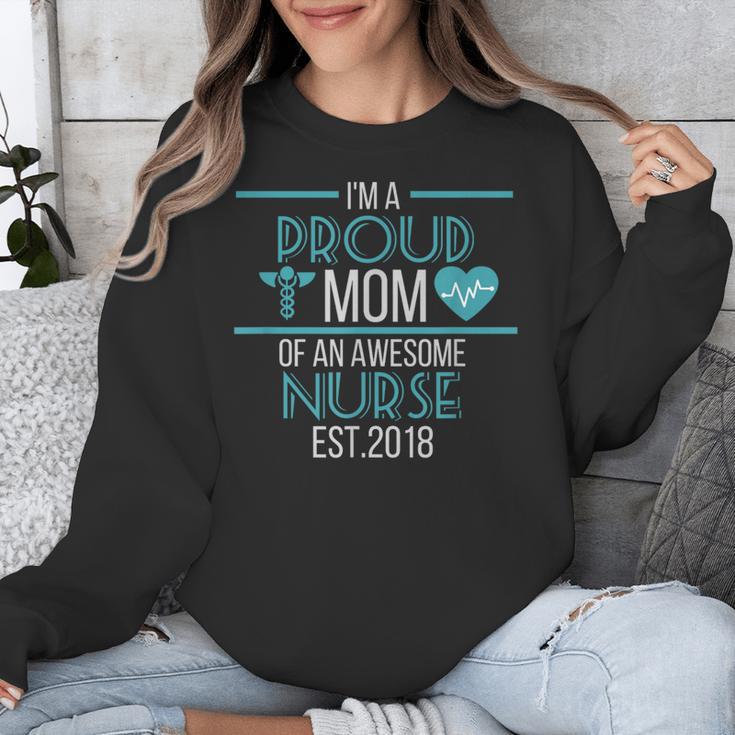 2018 Nursing Graduation Shirt For Nurse Student Mom Unisex Sweatshirt