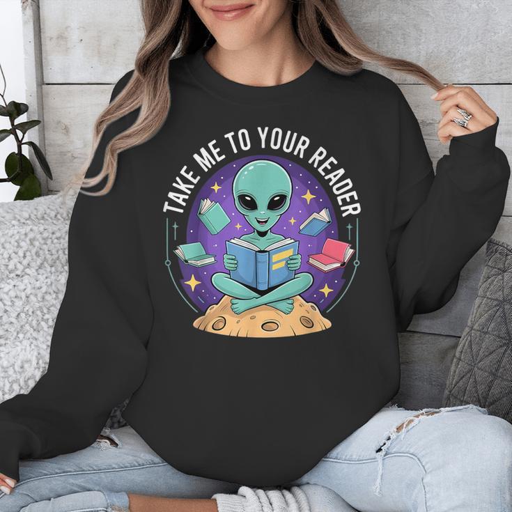 Alien Reader Reading Teacher Librarian Book Lover Unisex Sweatshirt