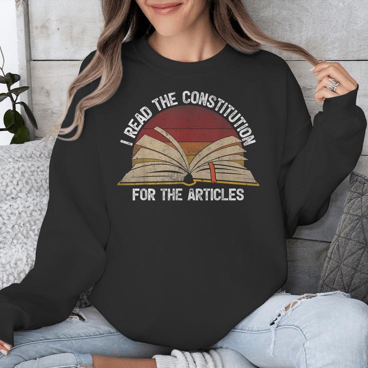 Book Vintage I Read The Constitution For The Articles Unisex Sweatshirt