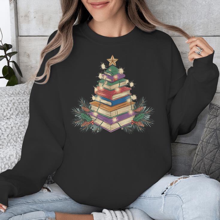 Christmas Book Reading Reader Xmas Bibliophile -Adult Christmas Tree Book Modern Unisex Sweatshirt