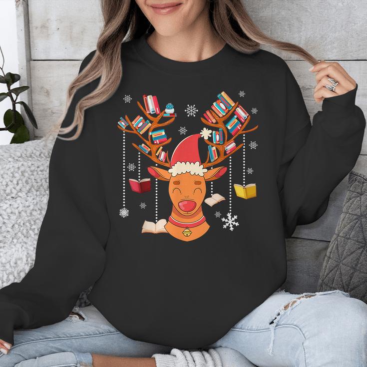 Christmas Librarian Reindeer Xmas Book Teachers Love Reading Unisex Sweatshirt