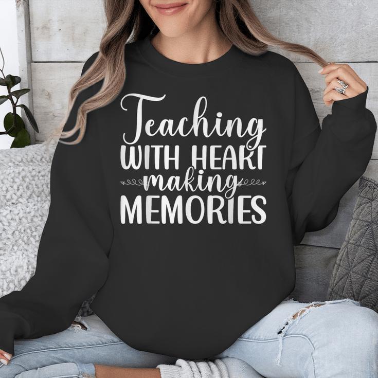 Christmas Teacher Memory Unisex Sweatshirt Christmas Teacher Memory Unisex Sweatshirt