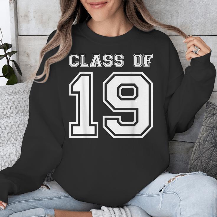Class Of 2019 Senior Graduation Shirt 2019 Graduate Unisex Sweatshirt