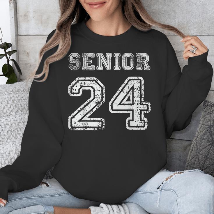 Class Of 2024 Senior Graduation Tee Back To School Vintage Unisex Sweatshirt