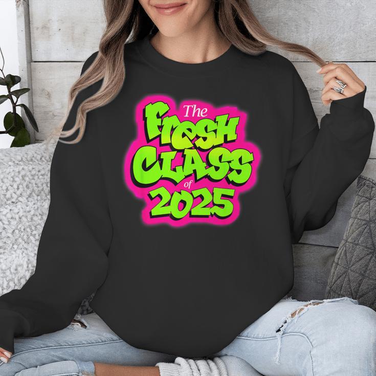 Class Of 2025 Senior Fresh 90s TV Style Retro Graduation Unisex Sweatshirt