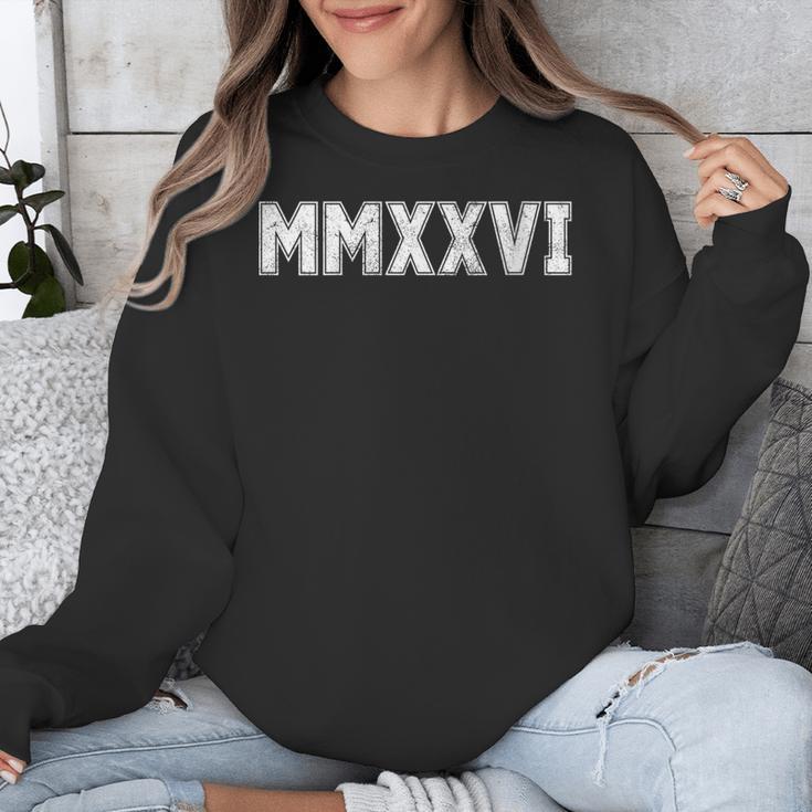Class Of 2026 MMXXVI Vintage Freshman 2026 Senior Graduation Unisex Sweatshirt
