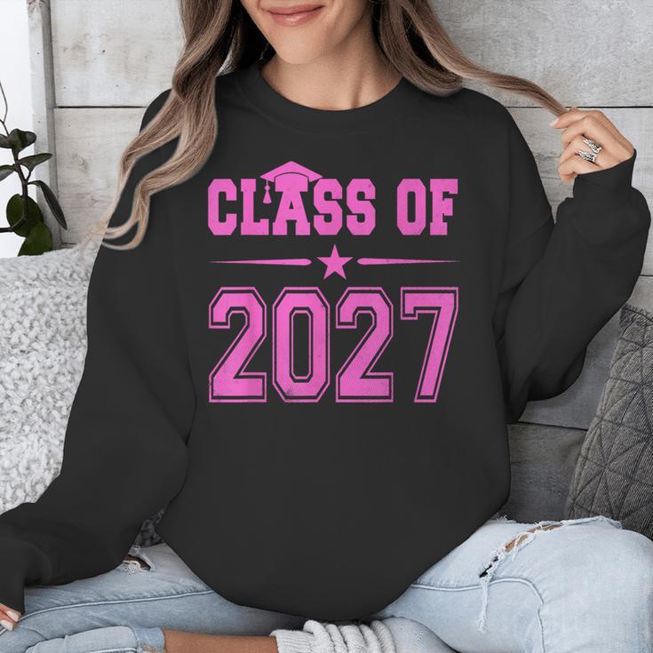 Class Of 2027 Pink Girls Shirt Graduation Unisex Sweatshirt