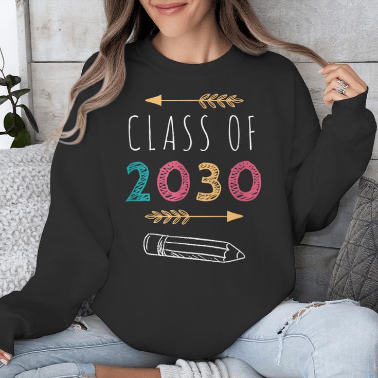 Class Of 2030 Grow With Me 2nd Grade Graduation Unisex Sweatshirt