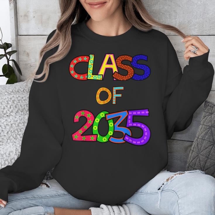 Class Of 2035 Grow With Me Kindergarten Graduation Unisex Sweatshirt