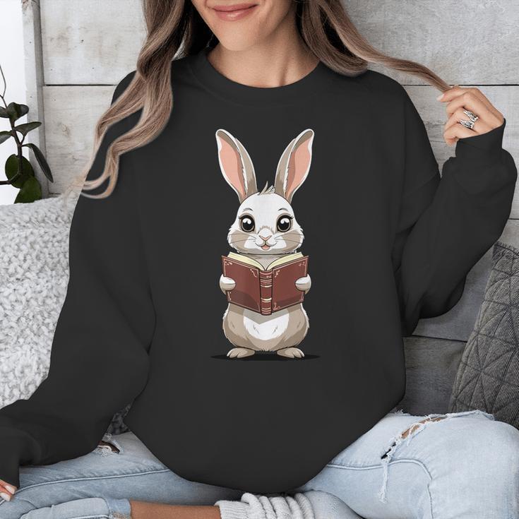 Cute Bookworm Bunny Reading For Kids And Teachers Unisex Sweatshirt