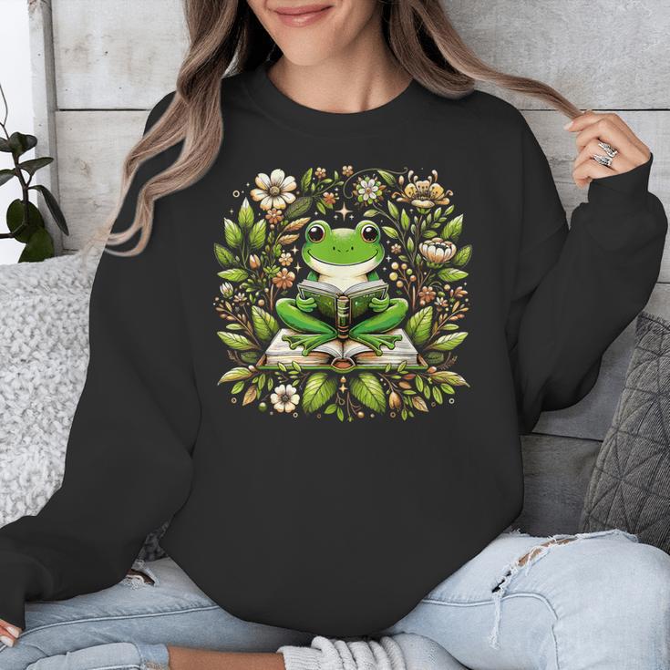 Cute Floral Frog Book Reading Unisex Sweatshirt Cute Floral Frog Book Reading Unisex Sweatshirt