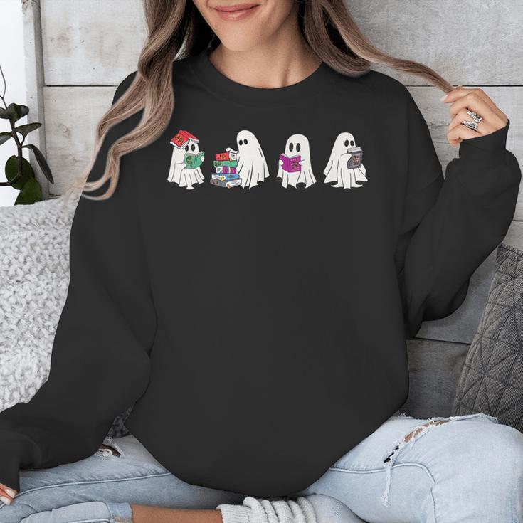 Cute Ghosts Reading Books Lover Spooky Season Halloween Unisex Sweatshirt
